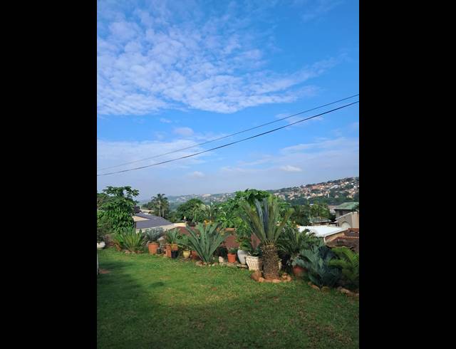 4 BEDROOM HOUSE FOR SALE IN BLUFF